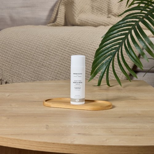 Sent Free Face & Neck Serum-3