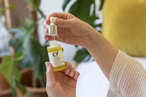 Certified 100% natural, organic and vegan facial oil
